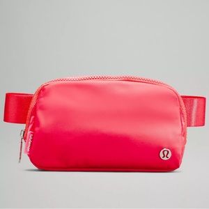Lululemon Pale Raspberry Everywhere Belt Bag